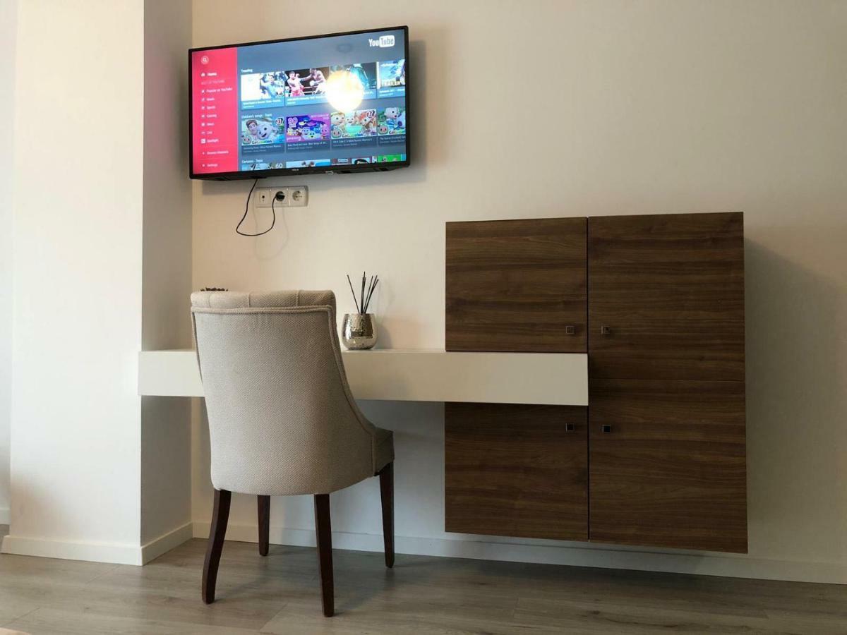Hotel Dardani Titova Mitrovica Εξωτερικό φωτογραφία
